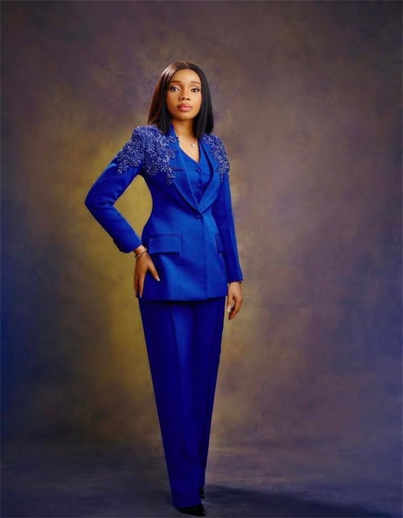 Women'S Formal Wear Tuxedo - Königsblaues formelles Damen-Anzug-Set, 2-teilig, Stein-Blazer +
