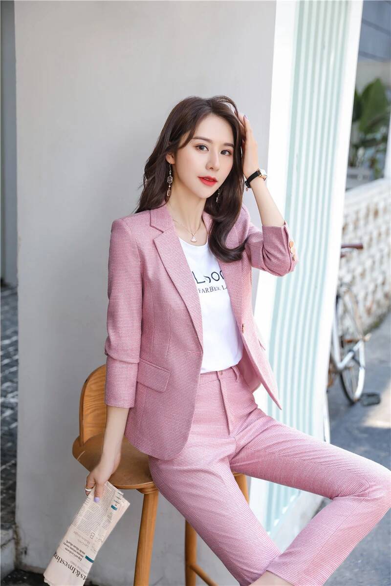 Neuartige grüne Uniform-Design – Women Formal Wear Designers Bewertung und Preis