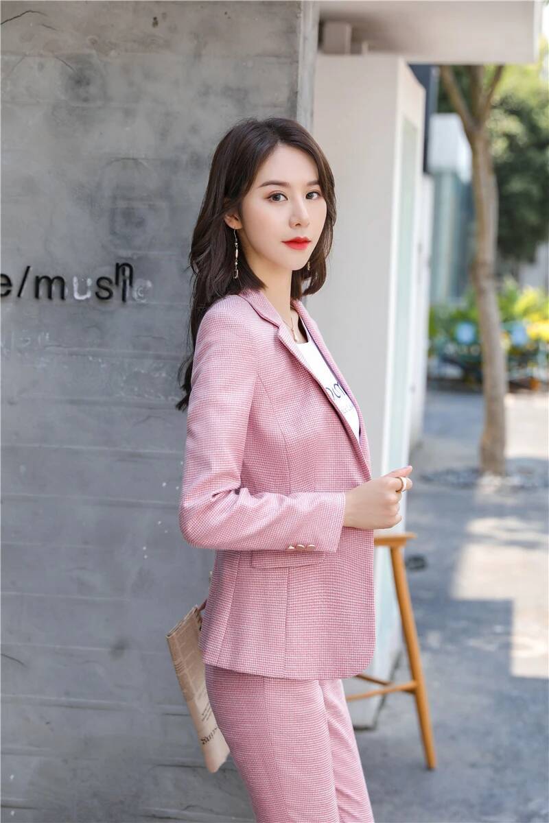 Neuartige grüne Uniform-Design – Women Formal Wear Designers Bewertung und Preis