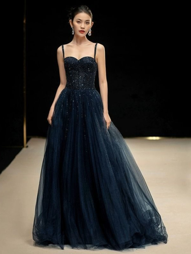 Elegantes Prinzessinnen-Kleid  – Women Formal Wear For Graduation Bewertung und Preis